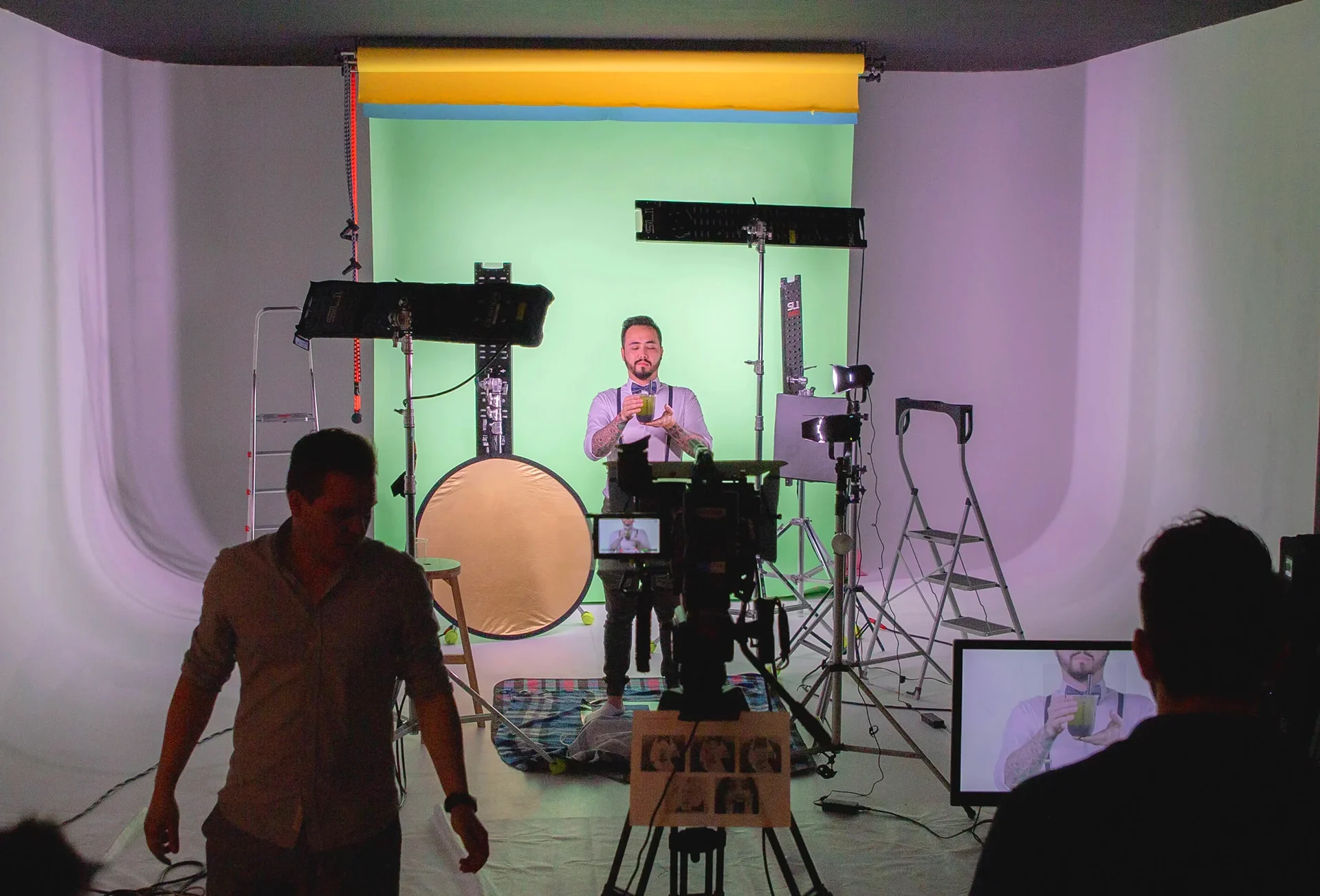 Cornland Studio - backstage d'un tournage d'un film publicitaire tournée en studio